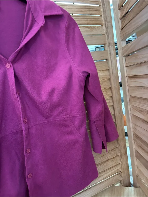CLIO Women's Fuchsia Button - Image 2