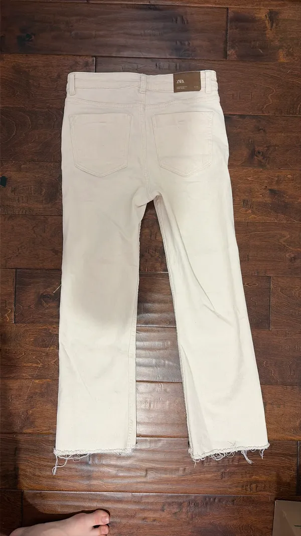 Cream Jeans - Image 2