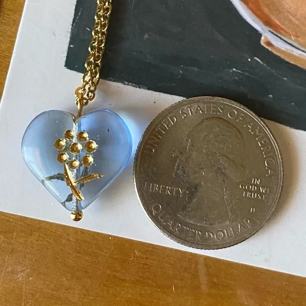 Handmade quality Czech glass heart flower unique fairy romance cottage chic style necklace💐🩵 - Image 5