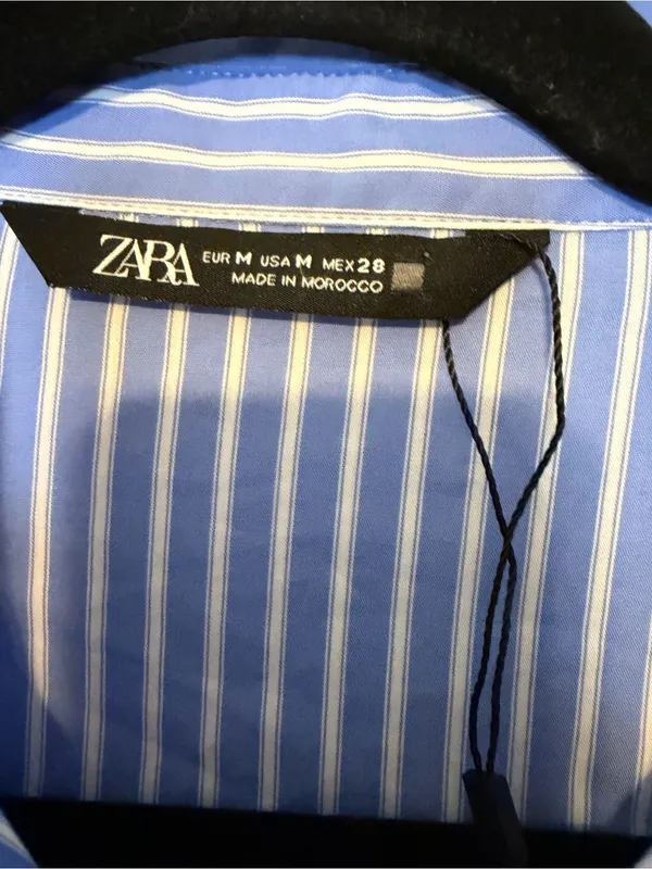 Zara Fitted Poplin Style Button Down Long Sleeve Pin Stripe Shirt Women’s Size M - Image 4