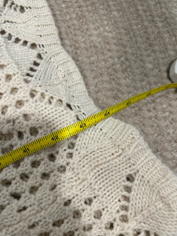 Bohemian small long crochet cardigan - Image 9