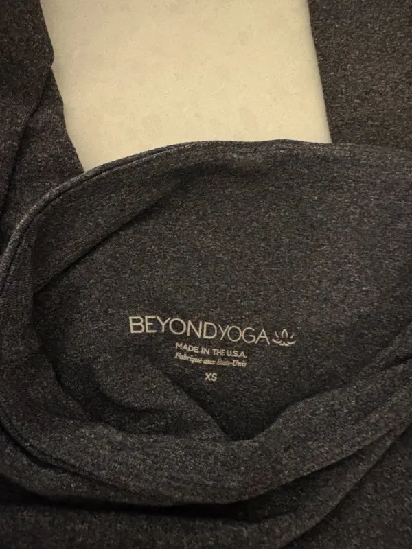 Beyond Yoga Leggings Size XS Xtra Small Dark Charcoal Grey Pull On Neutral Ankle - Image 3