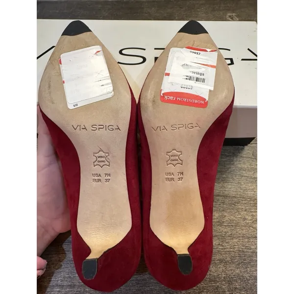 Via Spiga Medora Pointed Pumps Size 7 Poppy Red‎ Suede Pointed Toe Display - Image 7