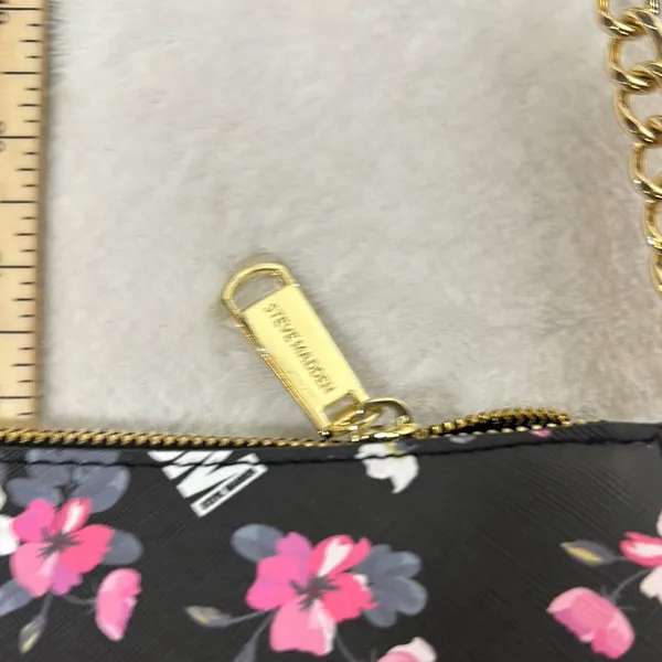Steve Madden Black and Pink Floral Crossbody Bag - Image 10