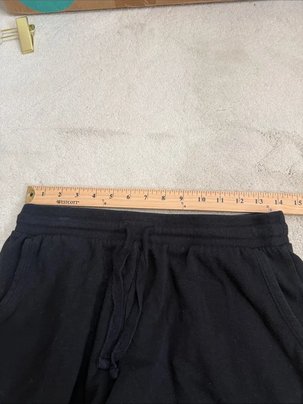 Colsie Black Drawstring Waist Sweat Lounge Shorts Size Medium - Image 4