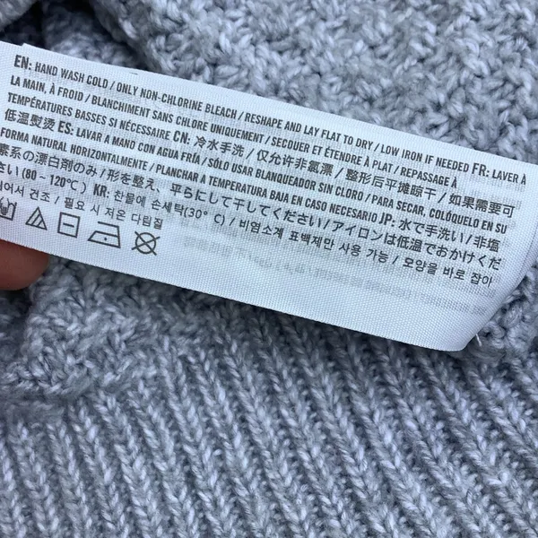Abercrombie Nice crewneck sweater LIKE NEW💙 - Image 8