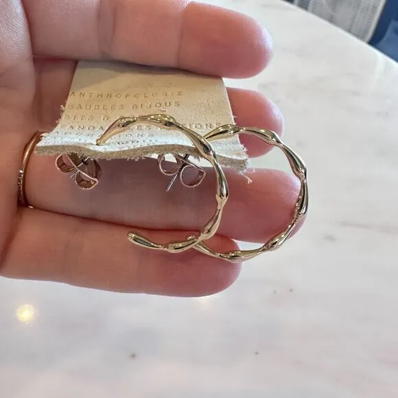 Anthropologie Earrings Gold Bamboo Delicate Medium Sized Hoop Post Back NWT‎ - Image 5