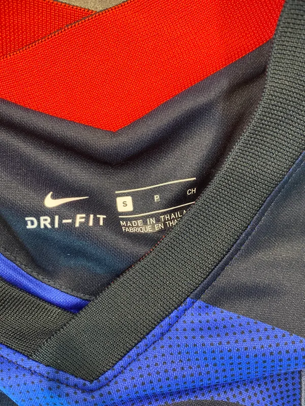 Nike Dri-Fit Women’s Soccer Jersey - Image 3