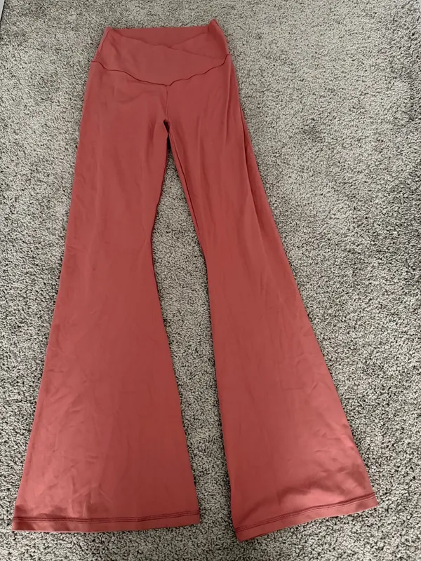 Aerie pink crossover flare leggings - Image 5