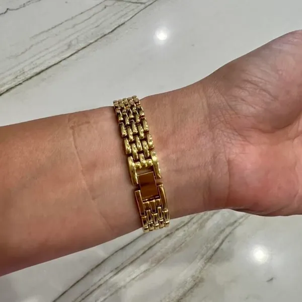 Women’s Gold Plated Vintage Watch - Image 2