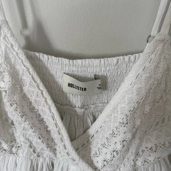 Hollister White Lace Babydoll Cami Tank Top - Image 3