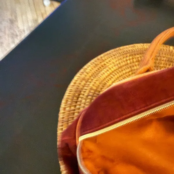 Victoria's Secret Burgundy Velvet Cosmetic‎ Bag - Image 8