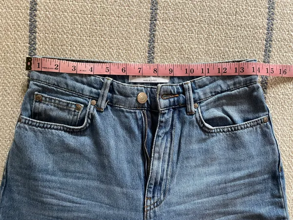Jeans - Image 2