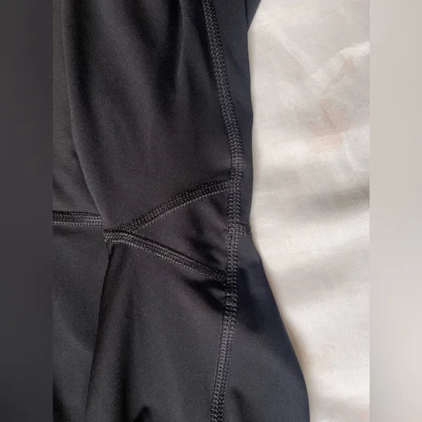 Nike Yoga Leggings - Image 8