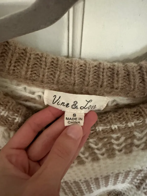 Grey Bandit Sweater - Image 3