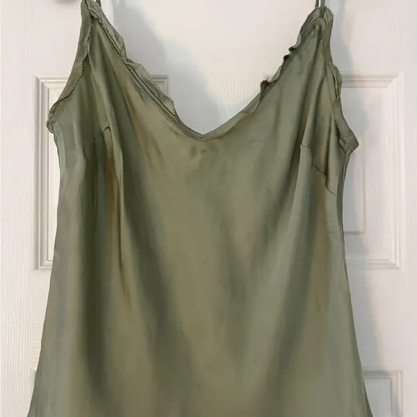 Wilfred by Aritzia‎ Olive Green Cupro Camisole Size Medium - Image 2