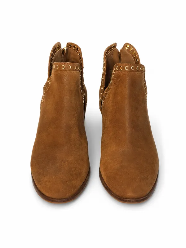 Vince Camuto Brown Suede Western Ankle Boots Gold Studs Size 7.5 - Image 6