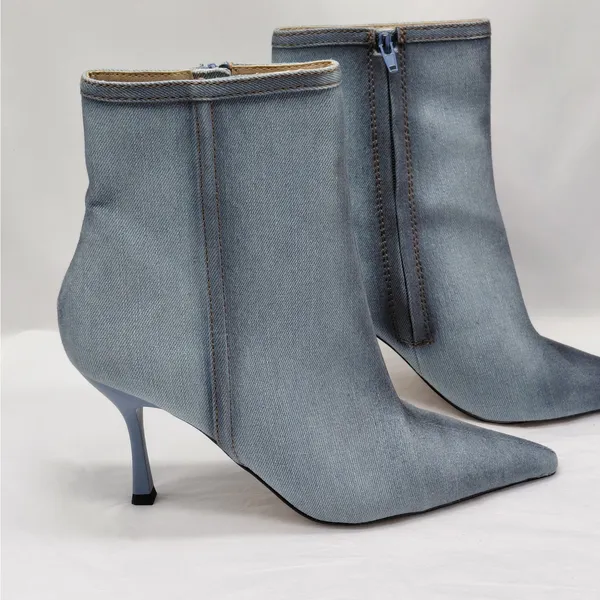Steve Madden Womens Denim Ankle Boots Size 9.5 Blue Pointed Toe Coastal Cowgirl - Image 3