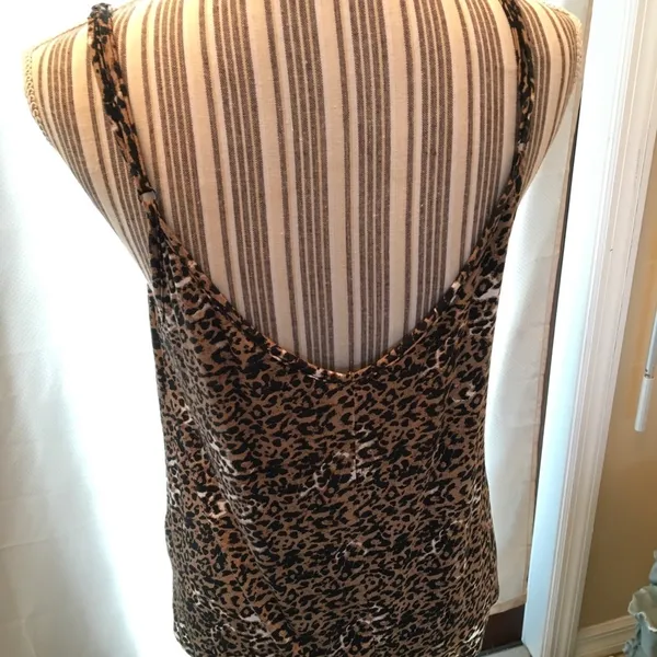Socialite leopard print medium camisole - Image 5