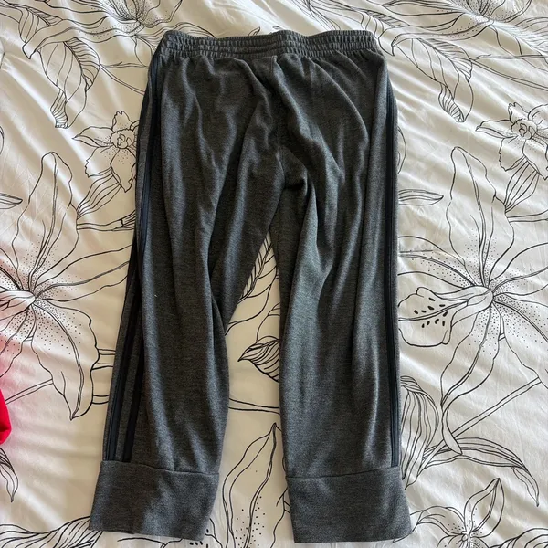 Gray Adidas capri sweatpants with black stripes (size small) #athleisure #activewear - Image 2