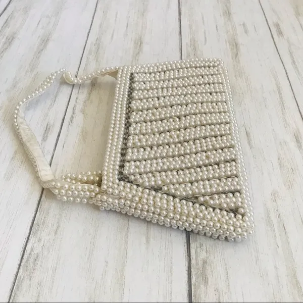White Faux Pearl Bridal Bag Vintage - Image 4