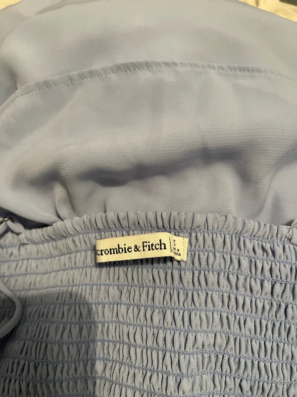 Abercrombie & Fitch Light Blue Twist Front Slip Dress. Size Small - Image 9