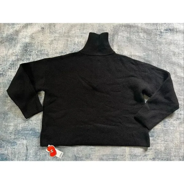 NWT! Cider Black Ribbed Knit Zip Mock Neck Cropped Sweater Large - Image 3