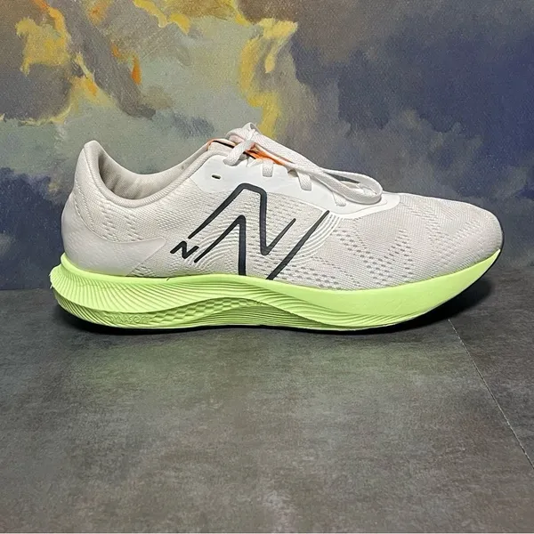 New Balance DynaSoft Pro Run v2 Women's White Running Shoes Size 10B - Image 10