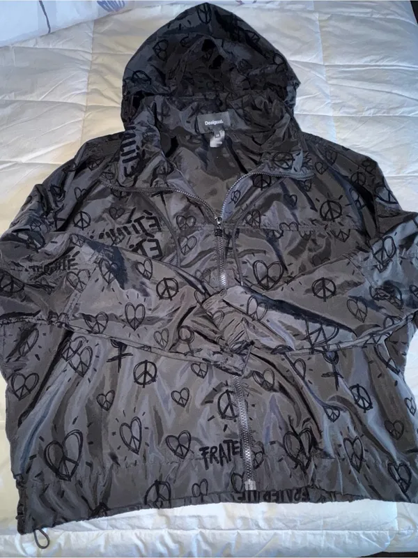 Desigual Black Lined Jacket with Branded Neck Label - Image 5