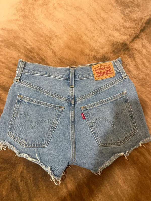 Levi’s 501 Jean Shorts - Image 2