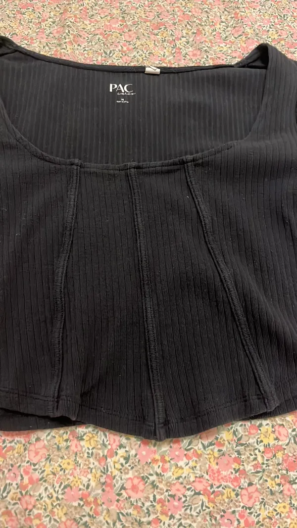 PacSun Black corset crop top - Image 3