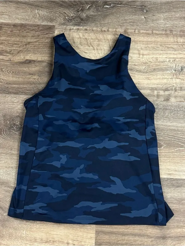 Athleta Conscious Blue Camo Crop Tank Top Women’s Small - Image 2