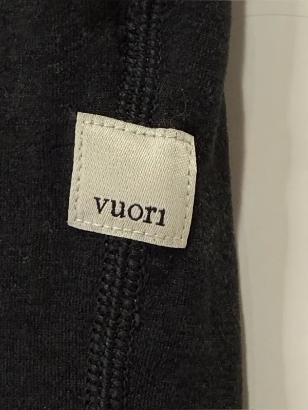 Vuori Boyfriend Sweatpants Joggers Small Black Athleisure Lounge Minimal Travel - Image 5