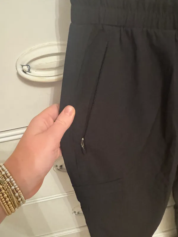 Black Cargo Pants Size XS - Image 3
