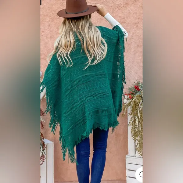 Boutique PULLOVER FRINGE PONCHO KNIT WOMEN'S HUNTERGREEN - Image 4