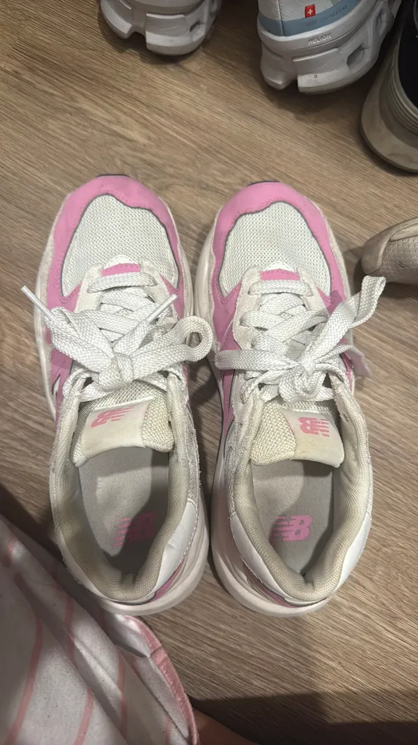 New Balance 57/40 Sneakers - Image 5