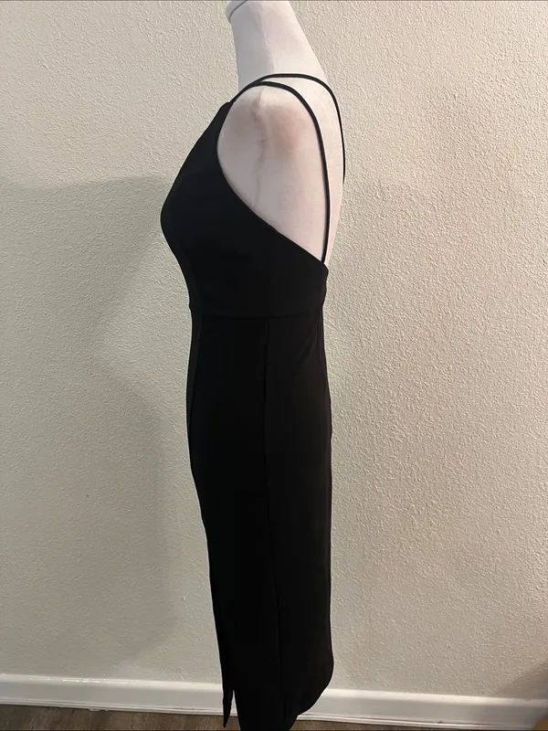 Hello Molly Black One-Shoulder Midi Dress - Image 4