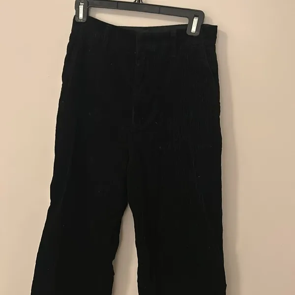 UNIQLO wide leg corduroy black high rise pants size 4! - Image 8