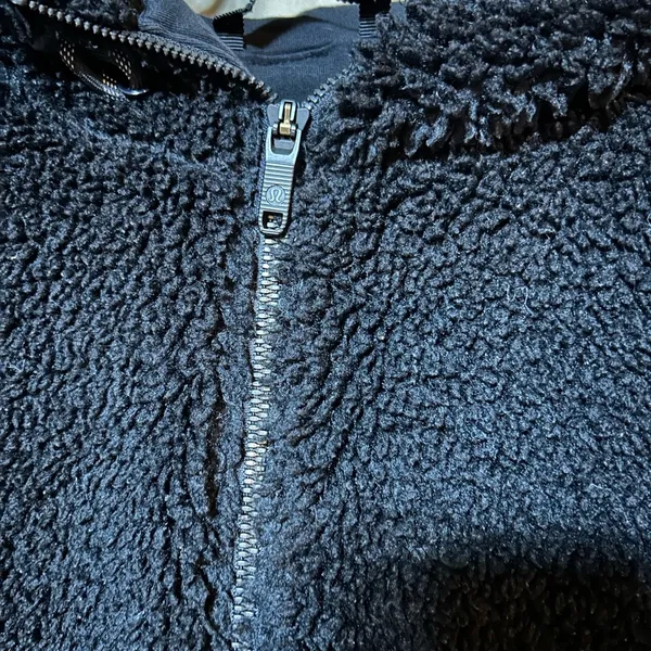 Lululemon Textured Black fleece 1/2 Zip - Image 2