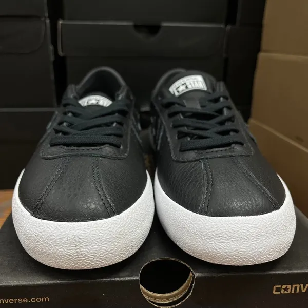 Converse Women's Black and Grey Trainers - Image 6