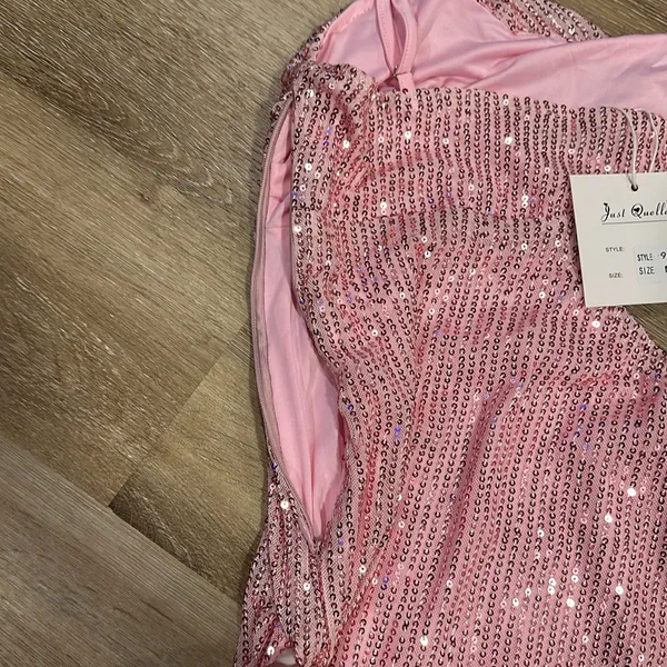 Just Quella NWT Women's cowl neck sequin dress - medium with open side - Image 4
