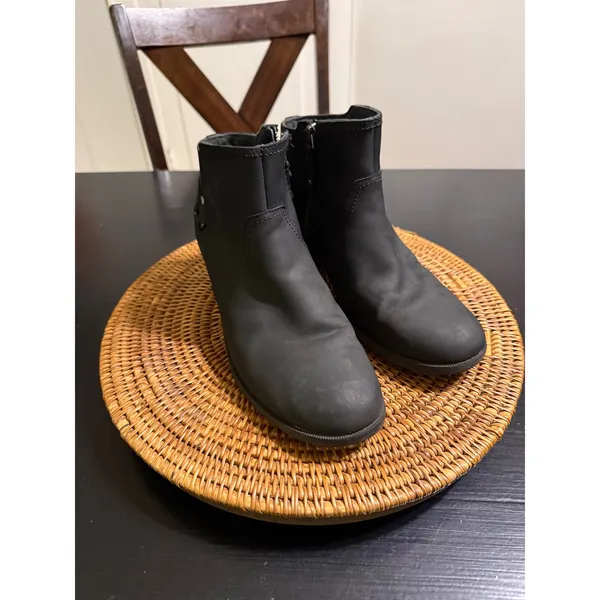 Teva Foxy Waterproof Leather‎ Ankle Boots Black Side Zip Harness Booties Womens - Image 6