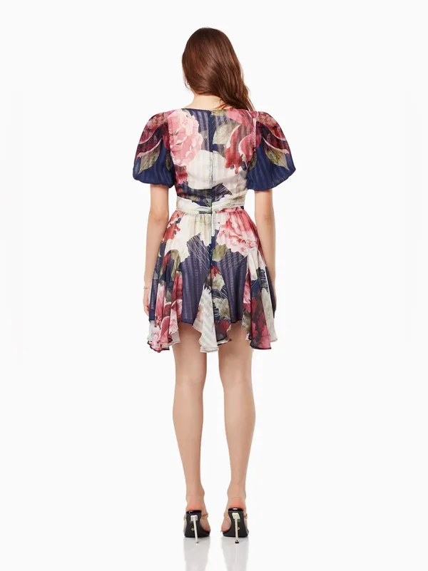 Elliatt Grandstand Chiffon V Neck Boho Flare Summer Mini Dress Navy Floral Multi - Image 5