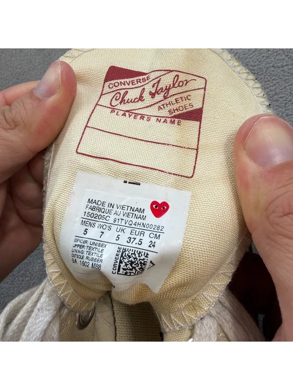 Comme des Garçons PLAY x Converse Chuck 70 High Milk Red Heart Sneakers M5 W7 - Image 2