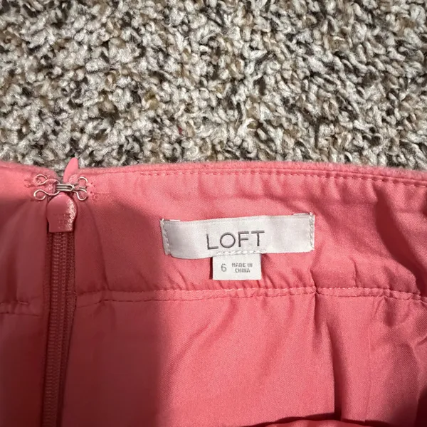 Loft Pink Wool Blend Faux Wrap Mini Skirt Size 6 Coral A-Line Button Detail - Image 2