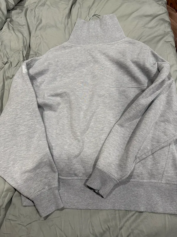 Alo Mock Neck Yoga Grey Sweater M - Image 3