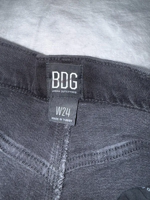 BDG Black Jean Shorts - Image 3