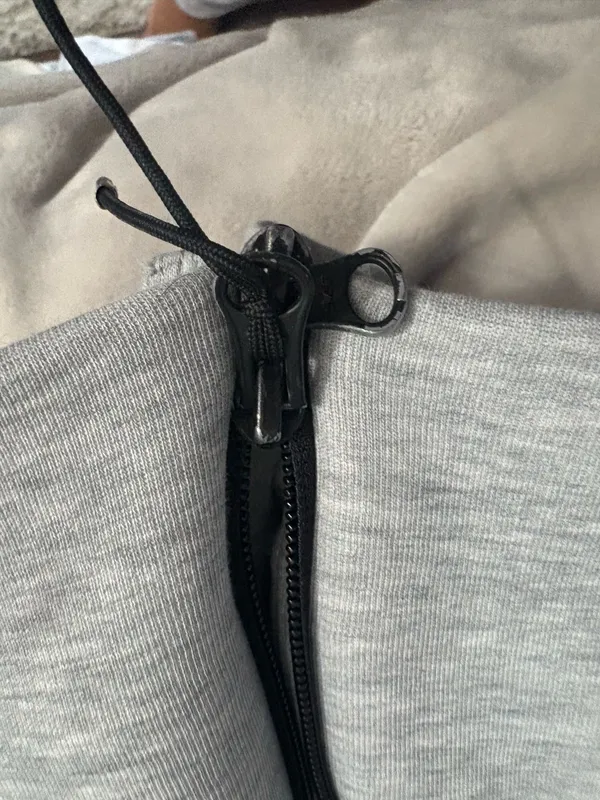 Nike Tech Fleece - Image 3