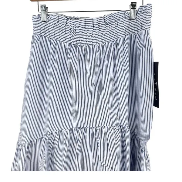 Tuckernuck Cinzia Blue Stripe Eyelet Midi Skirt Medium NWT - Image 5