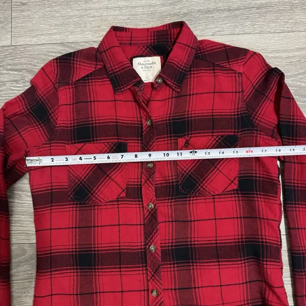 Abercrombie & Fitch Red‎ black Check Plaid Button Down Womans Career Shirt S - Image 10